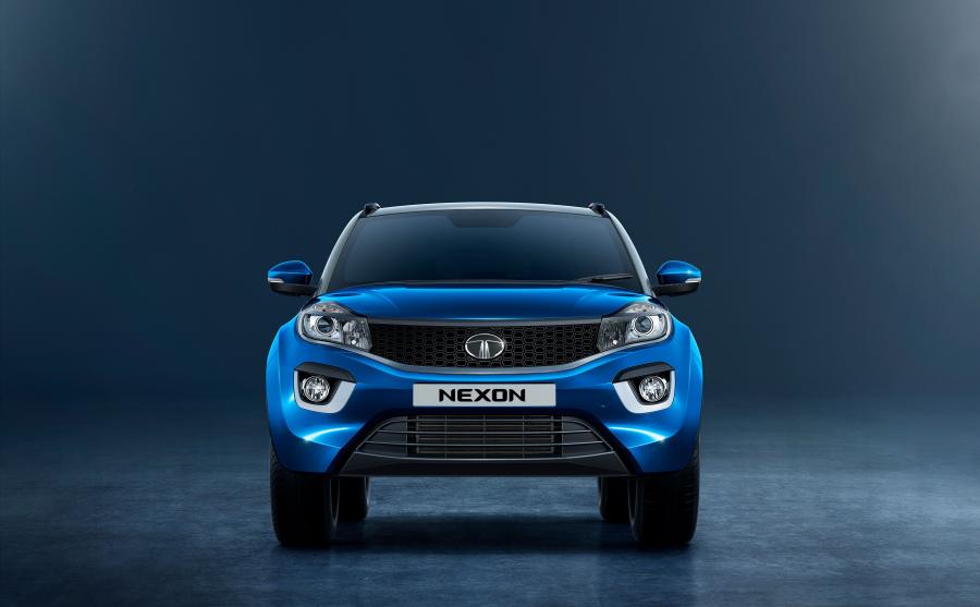  Tata Nexon 2017 года  (фото 10 из 22)